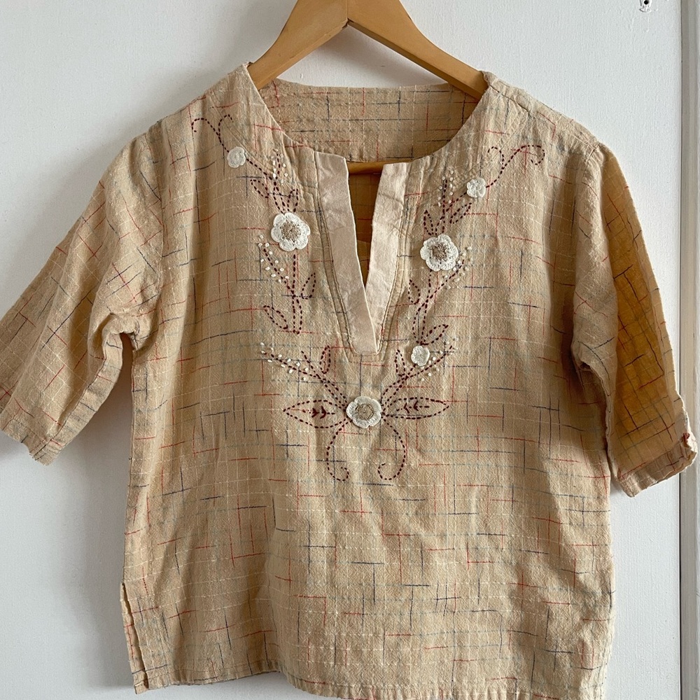 Vintage embroidered tunic top